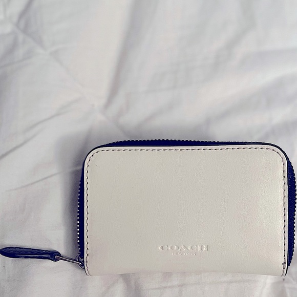 Coach Limited Edition Cracker Jack Zip Coin Case Wallet (F26395) - Picture 2 of 4